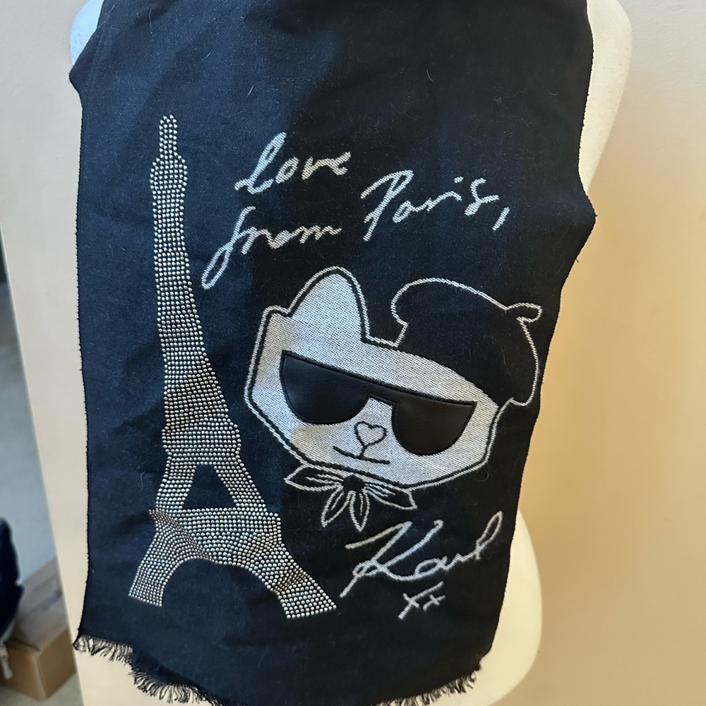 KARL LAGERFELD WOMANS EMBELLISHED LOVE PARIS CHOUPETTE EIFFEL TOWER SCARF - Picture 2 of 3